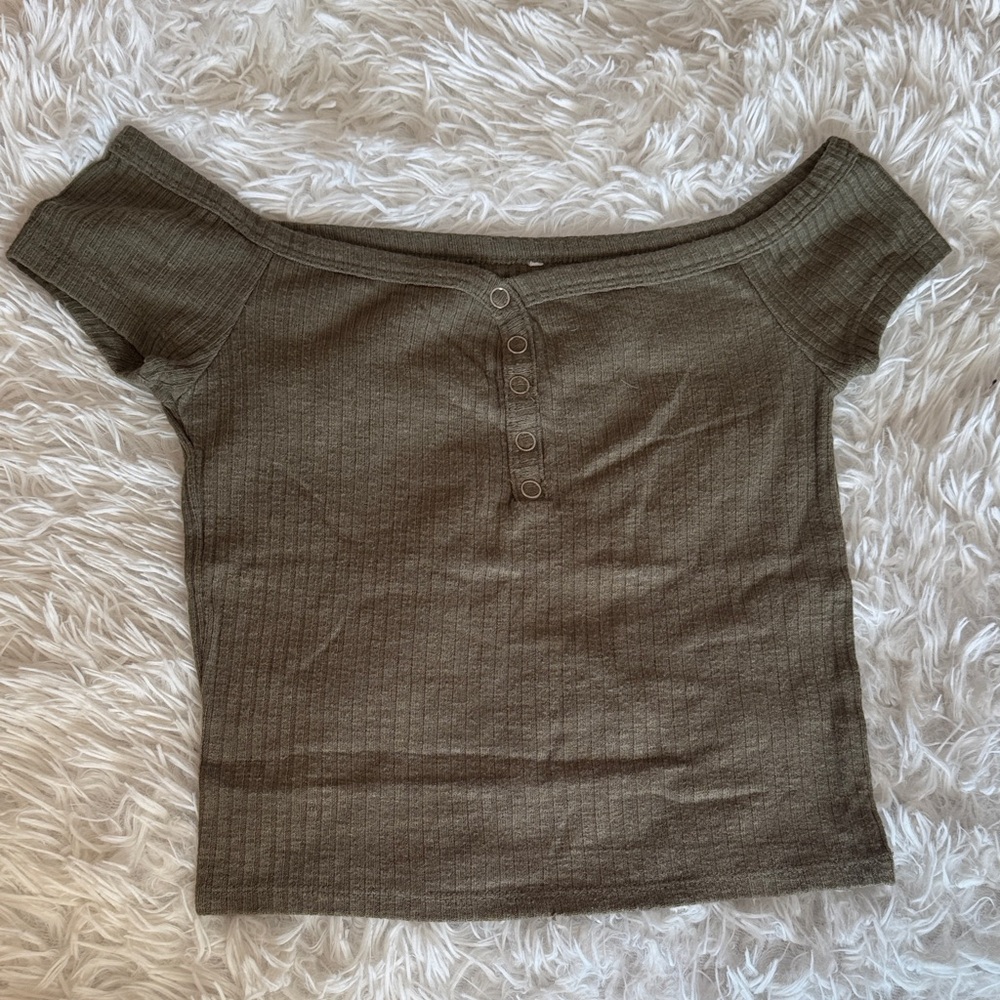 Me to We Olive Buttoned Crop Top